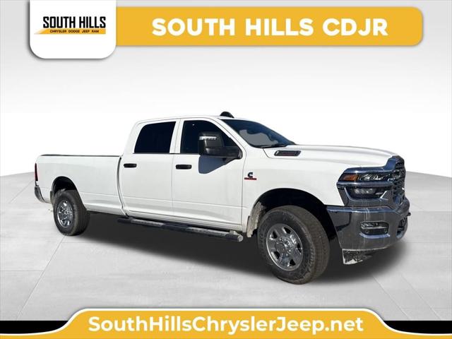 2026 RAM Ram 3500 RAM 3500 TRADESMAN CREW CAB 4X4 8 BOX