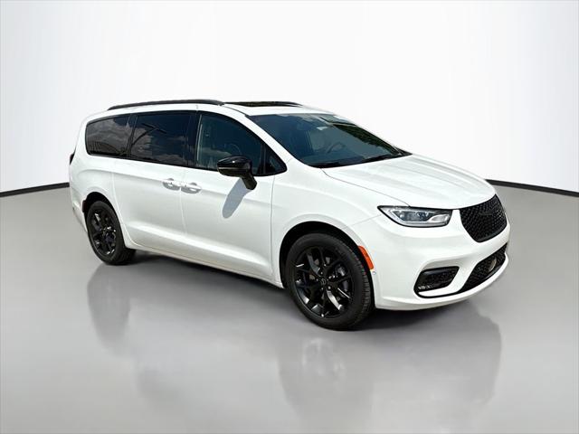 2026 Chrysler Pacifica PACIFICA LIMITED AWD