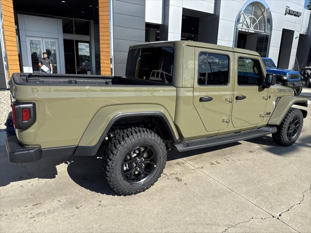 2025 Jeep Gladiator GLADIATOR HIGH TIDE 4X4 2025 Jeep Gladiator GLADIATOR HIGH TIDE 4X4
