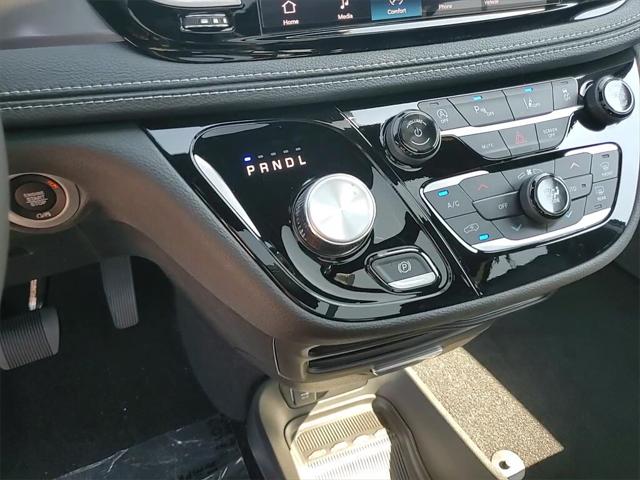 2026 Chrysler Pacifica Select AWD