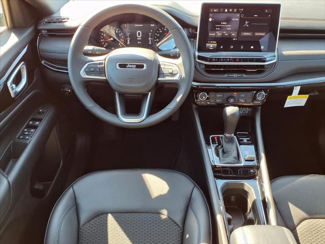 2026 Jeep Compass COMPASS LATITUDE ALTITUDE 4X4 2026 Jeep Compass COMPASS LATITUDE ALTITUDE 4X4