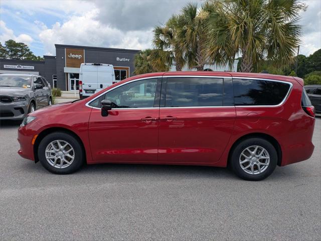2026 Chrysler Voyager VOYAGER LX