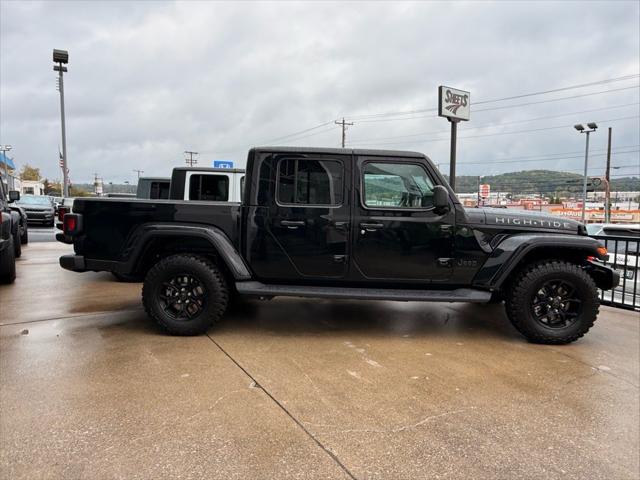 2025 Jeep Gladiator GLADIATOR HIGH TIDE 4X4