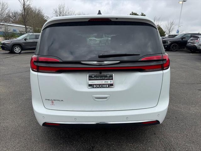 2026 Chrysler Pacifica PACIFICA SELECT