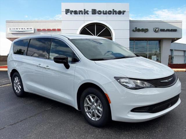 2026 Chrysler Voyager LX's photo