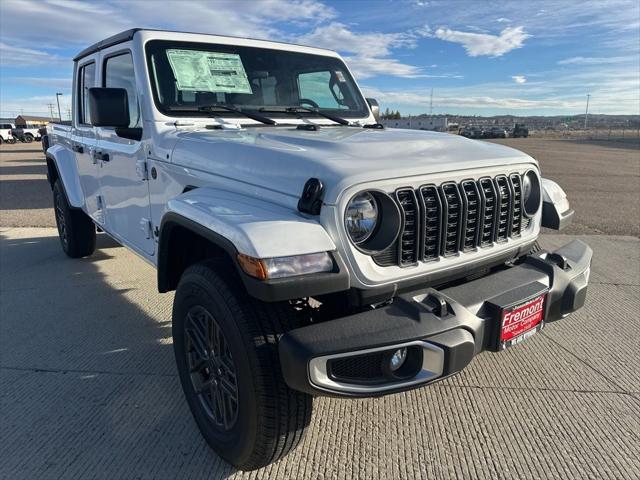 2025 Jeep Gladiator GLADIATOR SPORT S 4X4