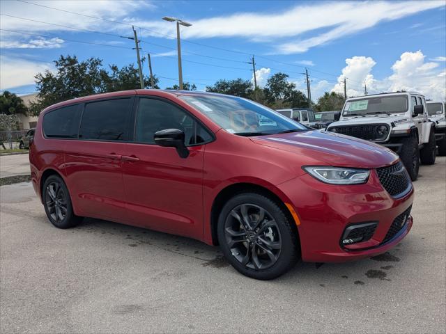2026 Chrysler Pacifica PACIFICA SELECT