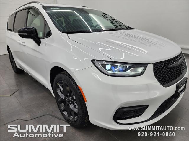 2026 Chrysler Pacifica PACIFICA LIMITED AWD