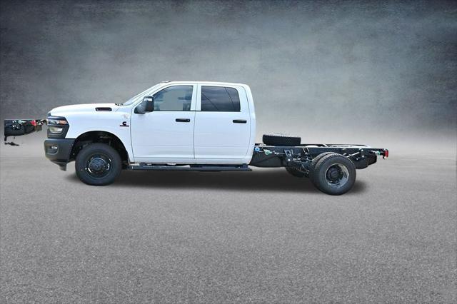 2026 RAM Ram 3500 Chassis Cab RAM 3500 TRADESMAN CREW CAB CHASSIS 4X4 60 CA