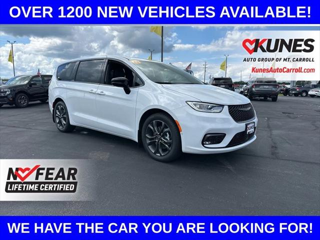 2026 Chrysler Pacifica PACIFICA SELECT