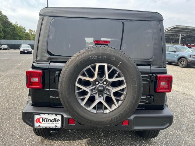 2025 Jeep Wrangler 4-Door Sahara 4x4