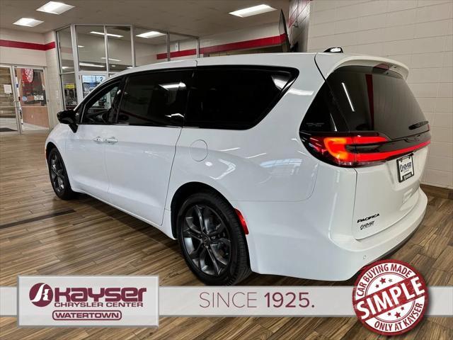 2026 Chrysler Pacifica PACIFICA SELECT