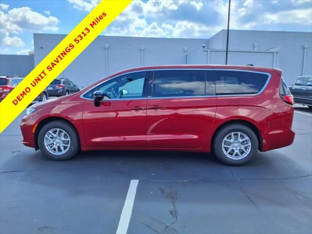 2026 Chrysler Pacifica PACIFICA SELECT