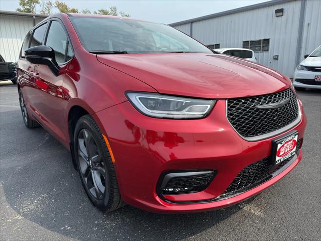 2026 Chrysler Pacifica PACIFICA SELECT