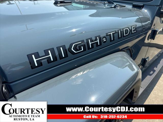 2025 Jeep Gladiator GLADIATOR HIGH TIDE 4X4