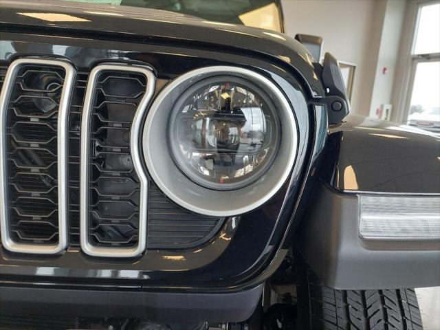 2025 Jeep Wrangler WRANGLER 4-DOOR SAHARA