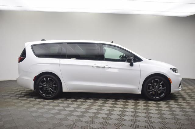 2026 Chrysler Pacifica PACIFICA SELECT 2026 Chrysler Pacifica PACIFICA SELECT