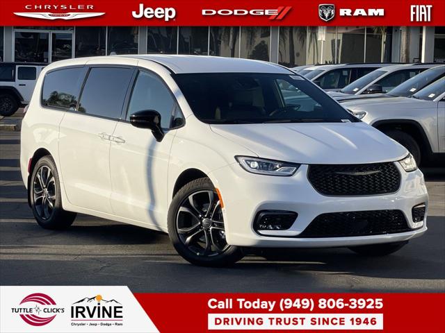 2026 Chrysler Pacifica PACIFICA SELECT