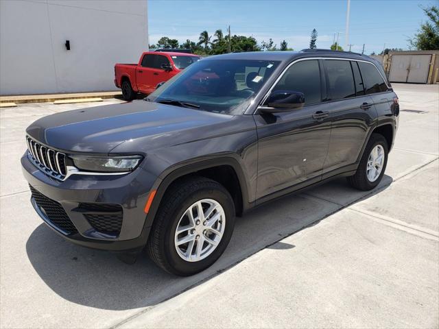 2024 Jeep Grand Cherokee Laredo X 4x2