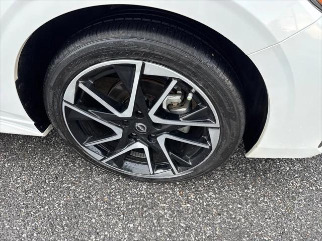 2024 Nissan Sentra SR Xtronic CVT