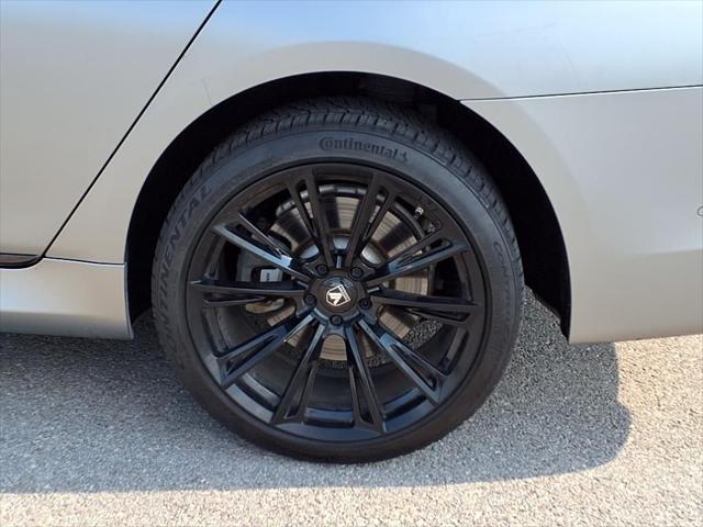 2019 BMW 740i 740i