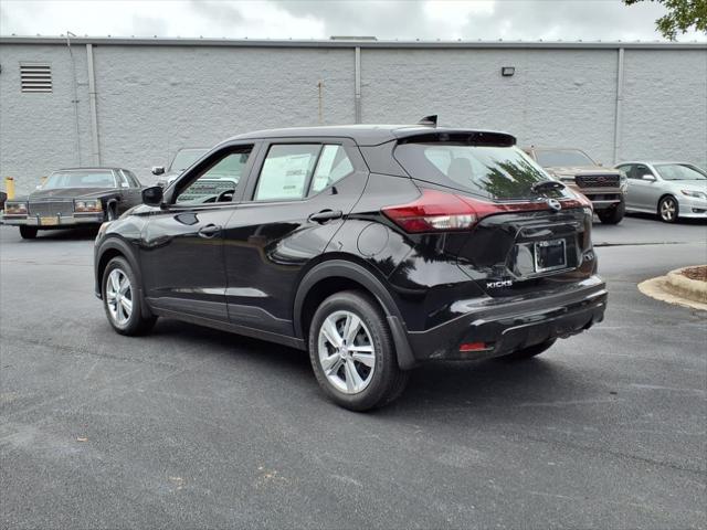 2025 Nissan Kicks S