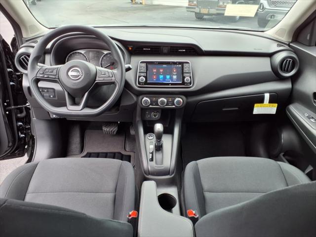 2025 Nissan Kicks S