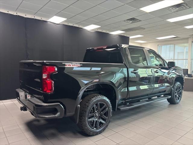 2021 Chevrolet Silverado 1500 4WD Crew Cab Short Bed Custom Trail Boss