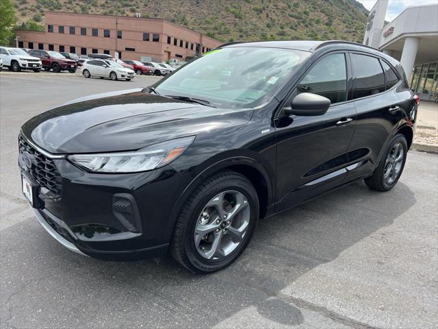 2023 Ford Escape ST-Line 2023 Ford Escape ST-Line