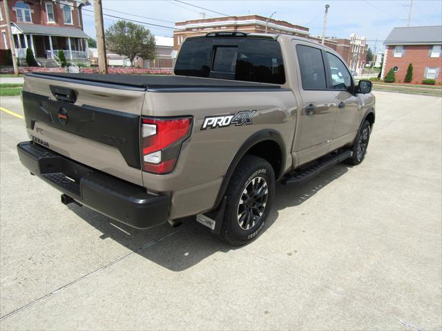 2021 Nissan TITAN Crew Cab PRO-4X 4x4