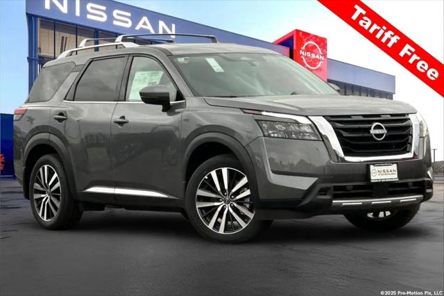 2025 Nissan Pathfinder Platinum FWD for sale in San Bernardino, CA