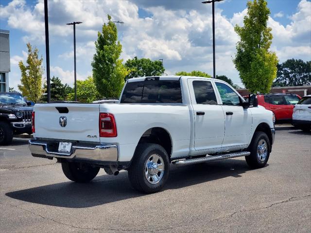 2024 RAM 2500 Tradesman Crew Cab 4x4 64 Box