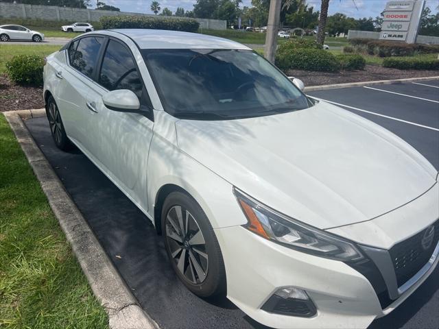 2022 Nissan Altima SV FWD