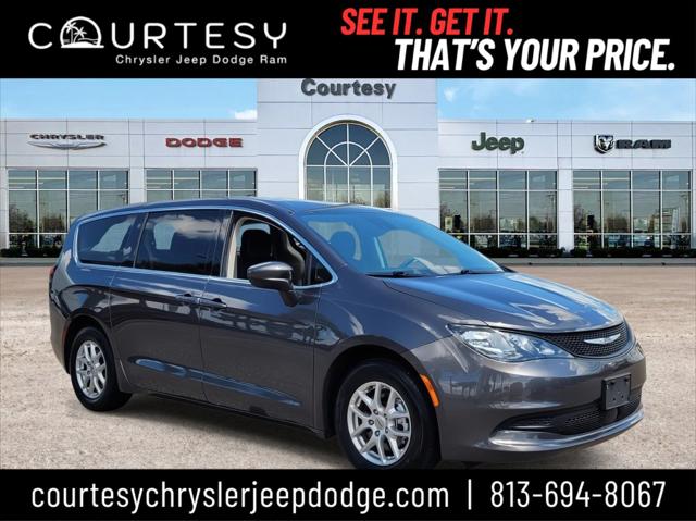 2023 Chrysler Voyager LX