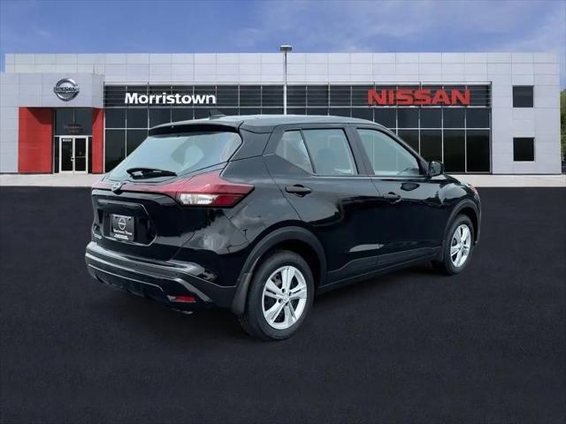2025 Nissan Kicks S