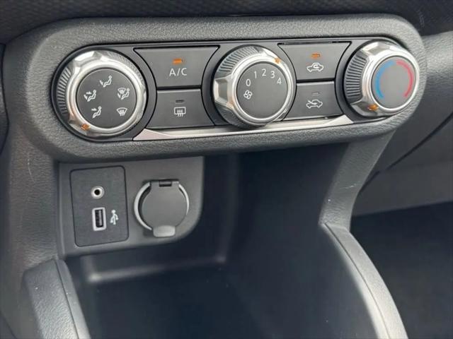 2025 Nissan Kicks S
