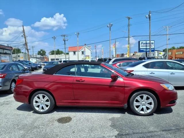 2012 Chrysler 200 Touring