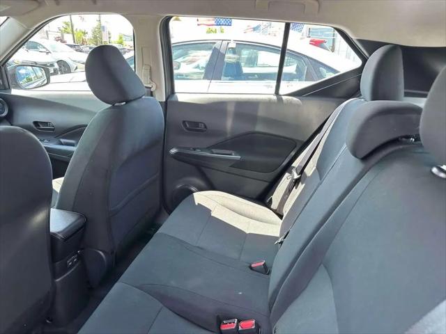 2024 Nissan Kicks S Xtronic CVT