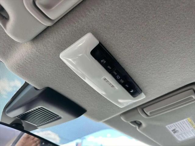2024 Nissan Kicks S Xtronic CVT
