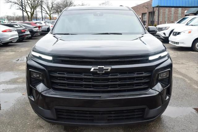 2024 Chevrolet Traverse FWD LT