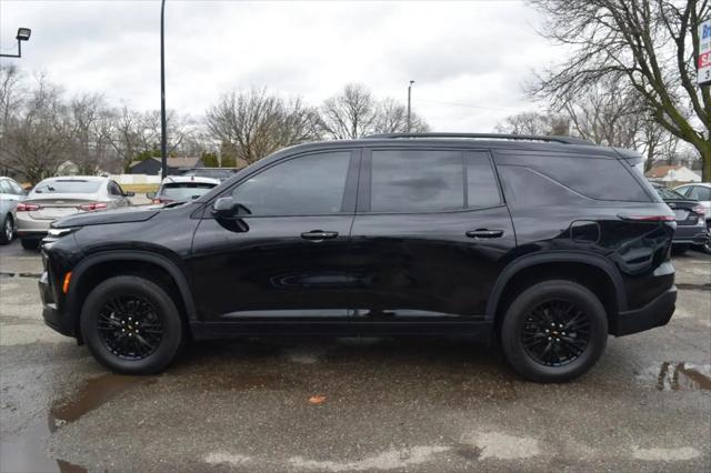 2024 Chevrolet Traverse FWD LT