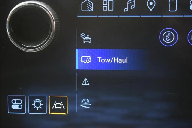 2024 Chevrolet Traverse FWD LT