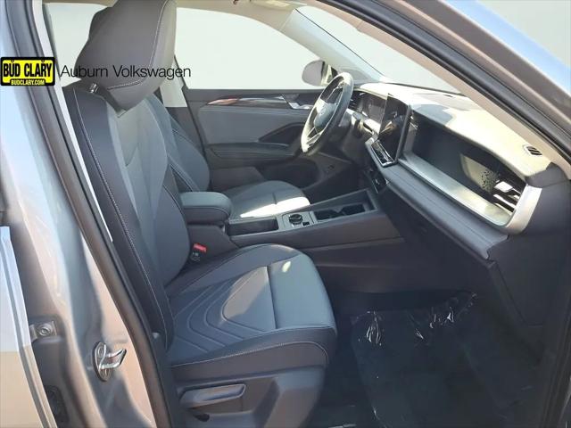2025 Volkswagen Tiguan 2.0T SE