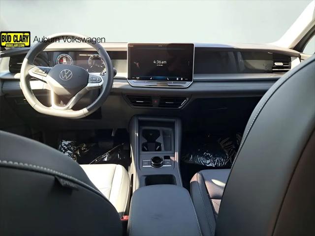 2025 Volkswagen Tiguan 2.0T SE