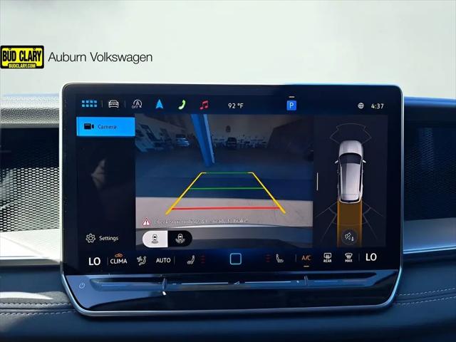 2025 Volkswagen Tiguan 2.0T SE