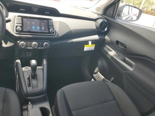 2025 Nissan Kicks S