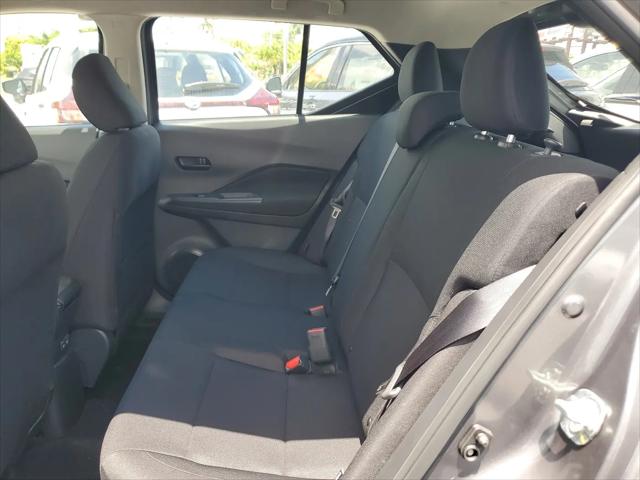 2025 Nissan Kicks S