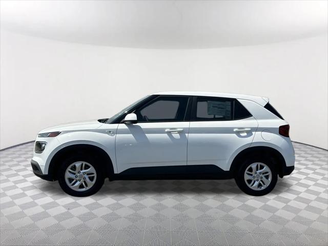 2025 Hyundai Venue SE