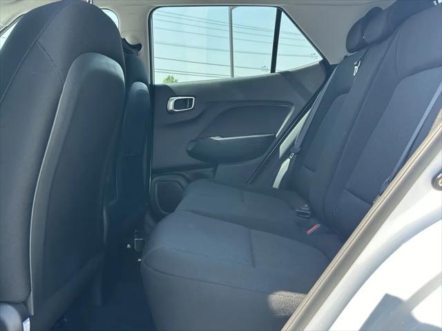 2025 Hyundai Venue SE