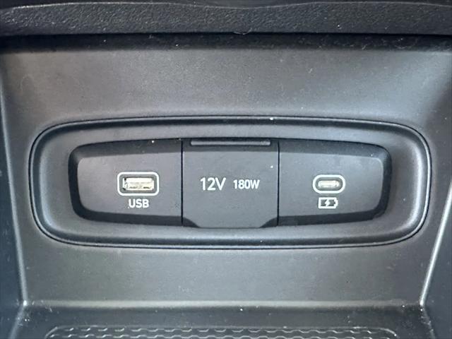 2025 Hyundai Venue SE